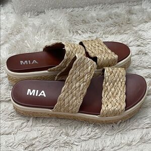 MIA Cami Platform Sandal